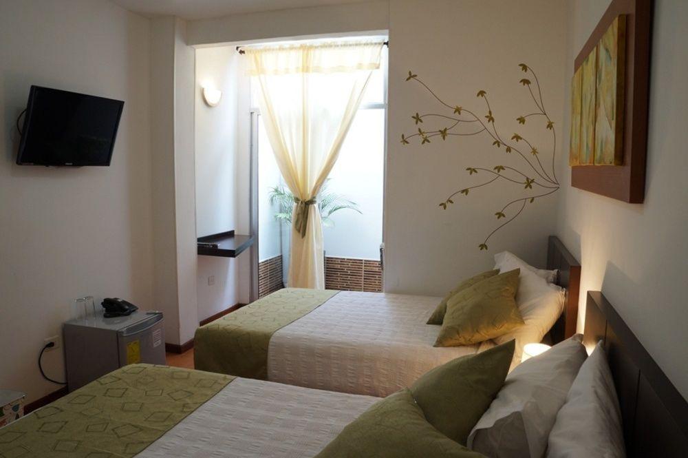 Hotel Volare アルメニア エクステリア 写真